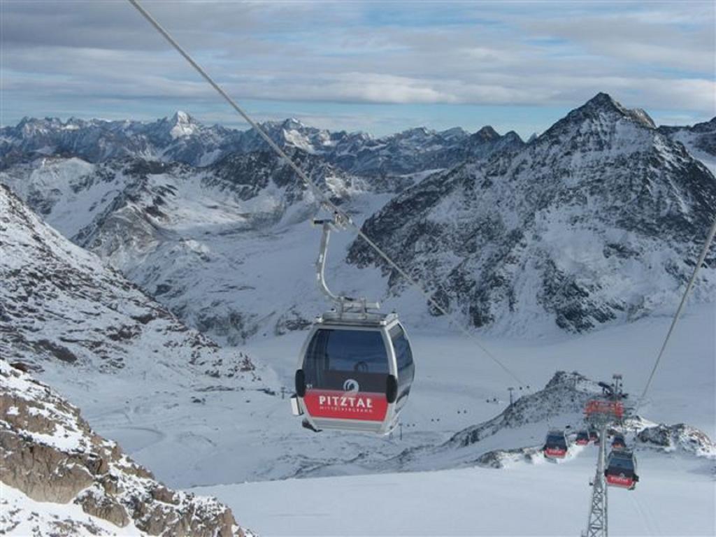 Gasthof Zur Einkehr Sankt Leonhard im Pitztal Eksteriør bilde